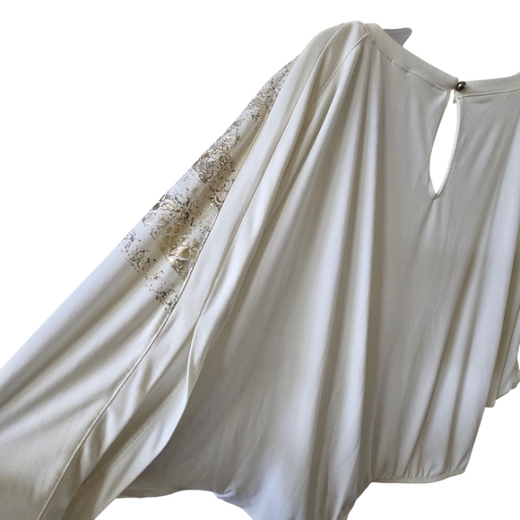 Chico's White and Gold Patterned Blouse - Picture 6 of 7